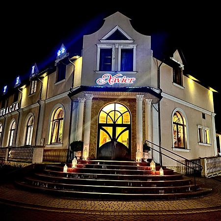 Hotel XAVIER Lubycza Krolewska Exterior foto